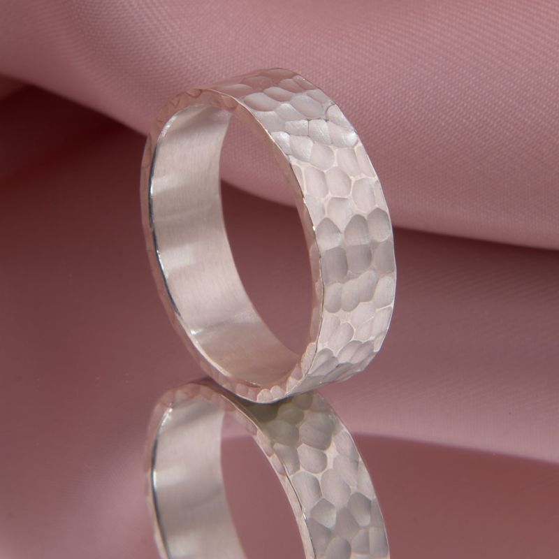 Unisex Ring Hammerschlag Silber 5 mm